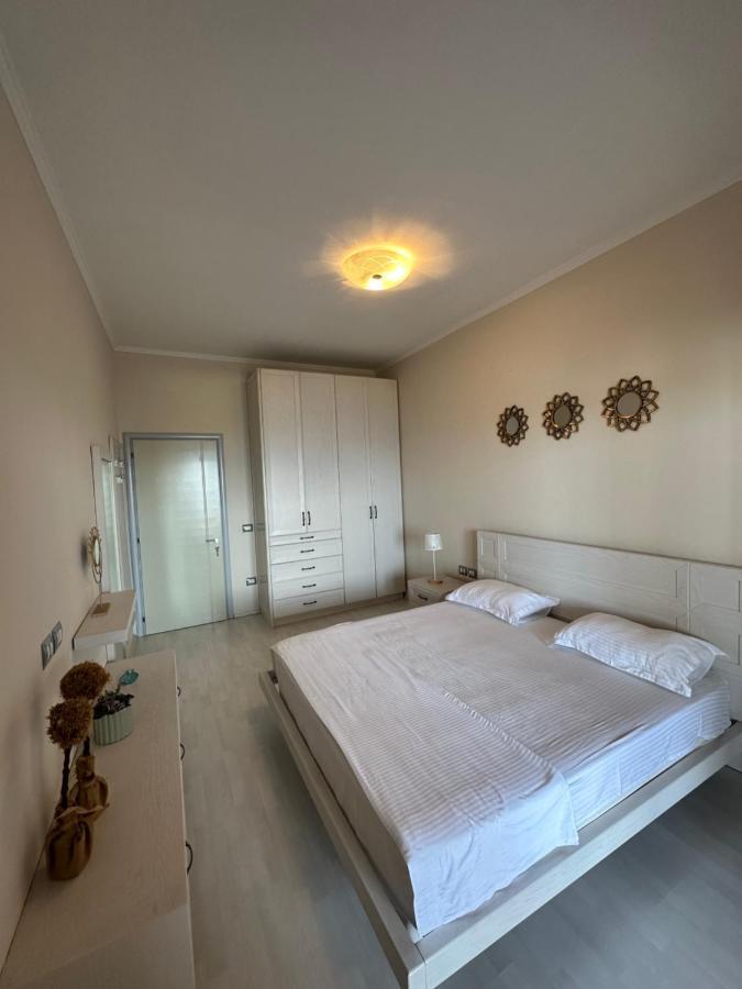 Luxury Penthouse B&E Apartment Саранде Екстериор снимка