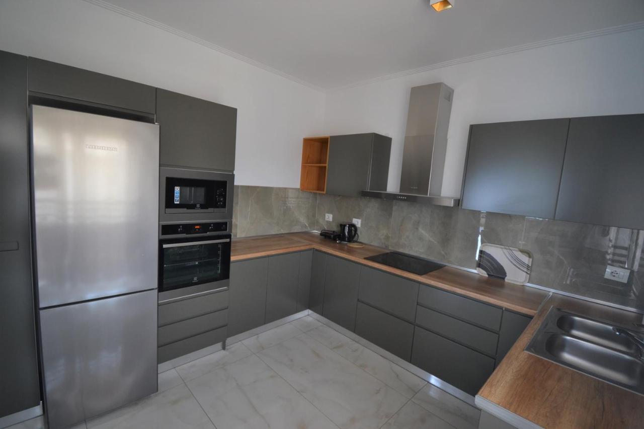 Luxury Penthouse B&E Apartment Саранде Екстериор снимка