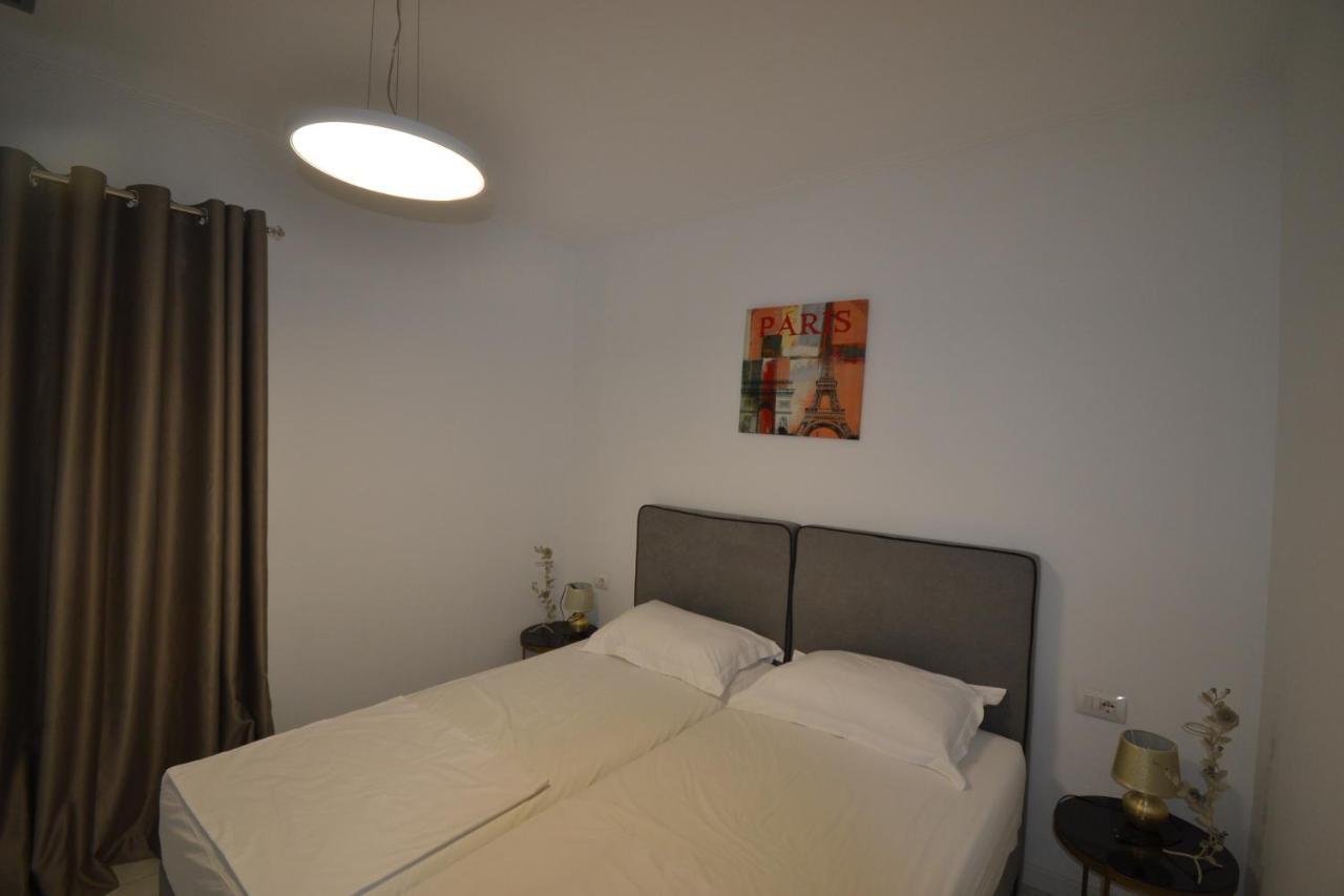 Luxury Penthouse B&E Apartment Саранде Екстериор снимка