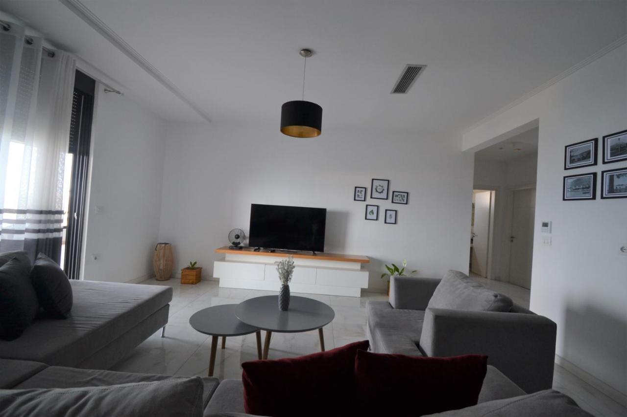 Luxury Penthouse B&E Apartment Саранде Екстериор снимка