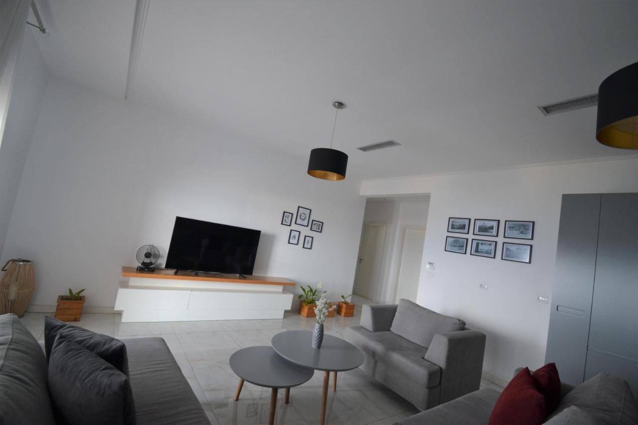 Luxury Penthouse B&E Apartment Саранде Екстериор снимка
