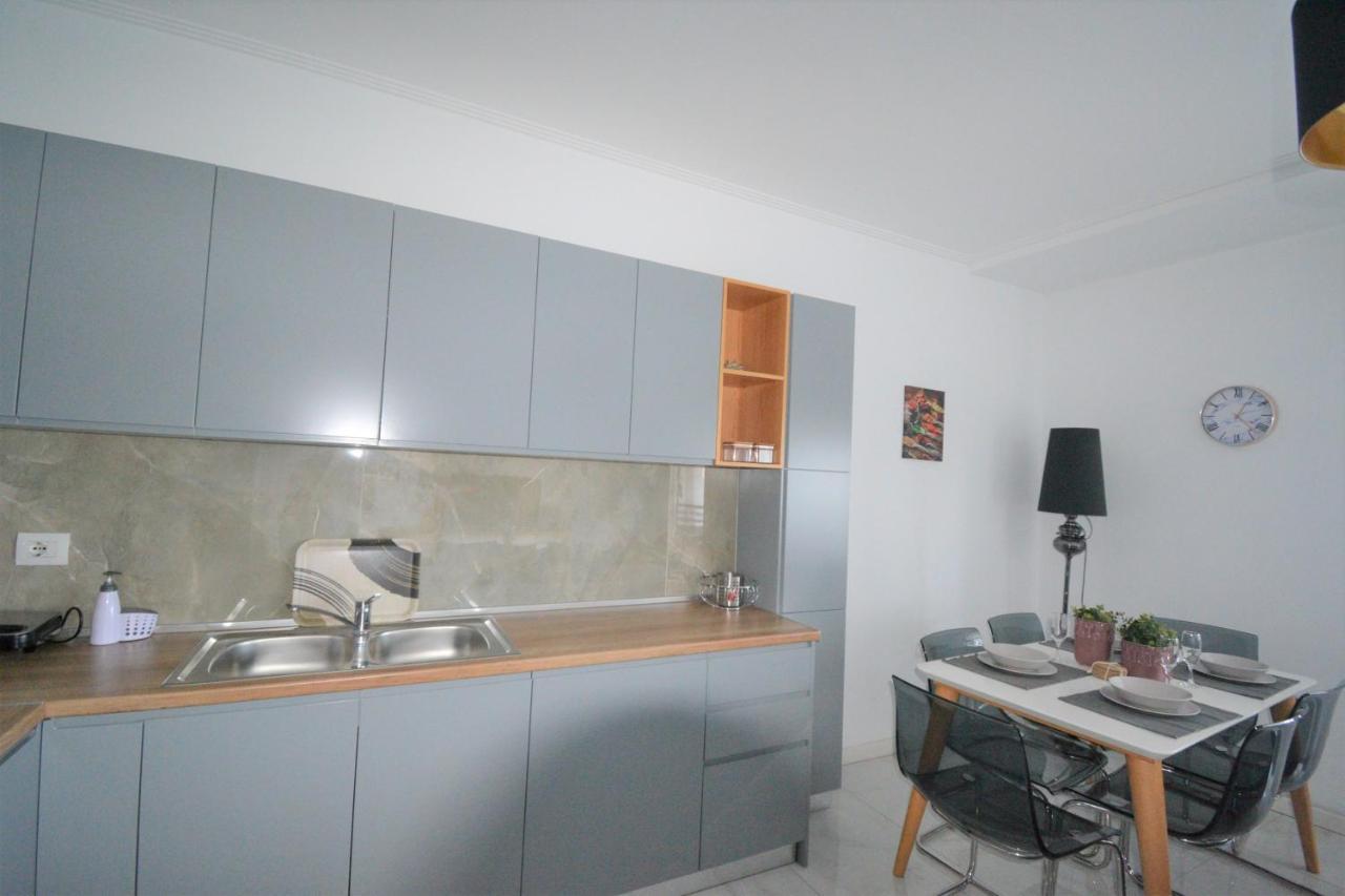 Luxury Penthouse B&E Apartment Саранде Екстериор снимка