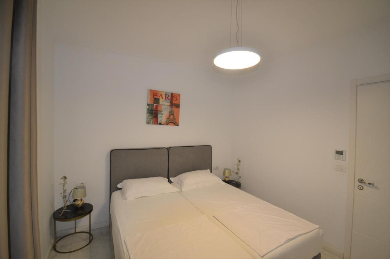 Luxury Penthouse B&E Apartment Саранде Екстериор снимка