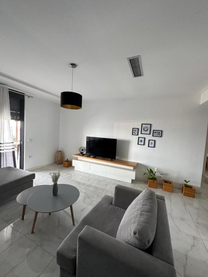 Luxury Penthouse B&E Apartment Саранде Екстериор снимка